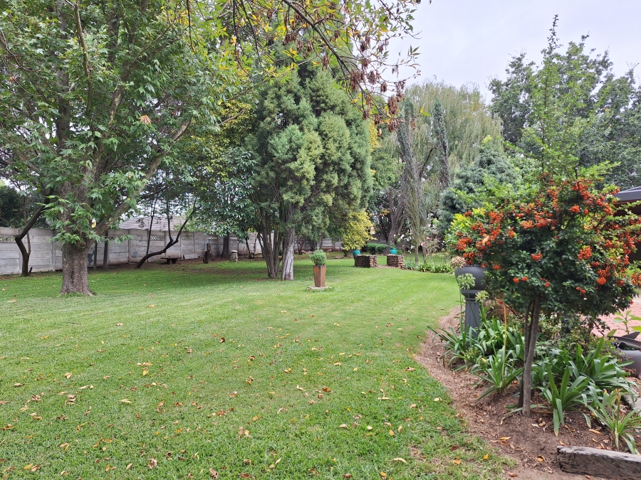 5 Bedroom Property for Sale in Vrede Free State